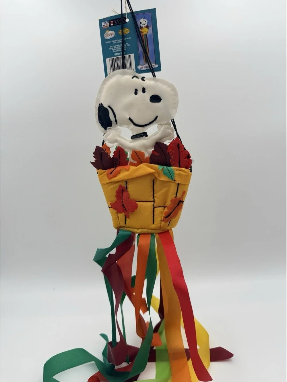 VTG Snoopy Peanuts Leaf Basket Fall Ribbon Hanging Deco